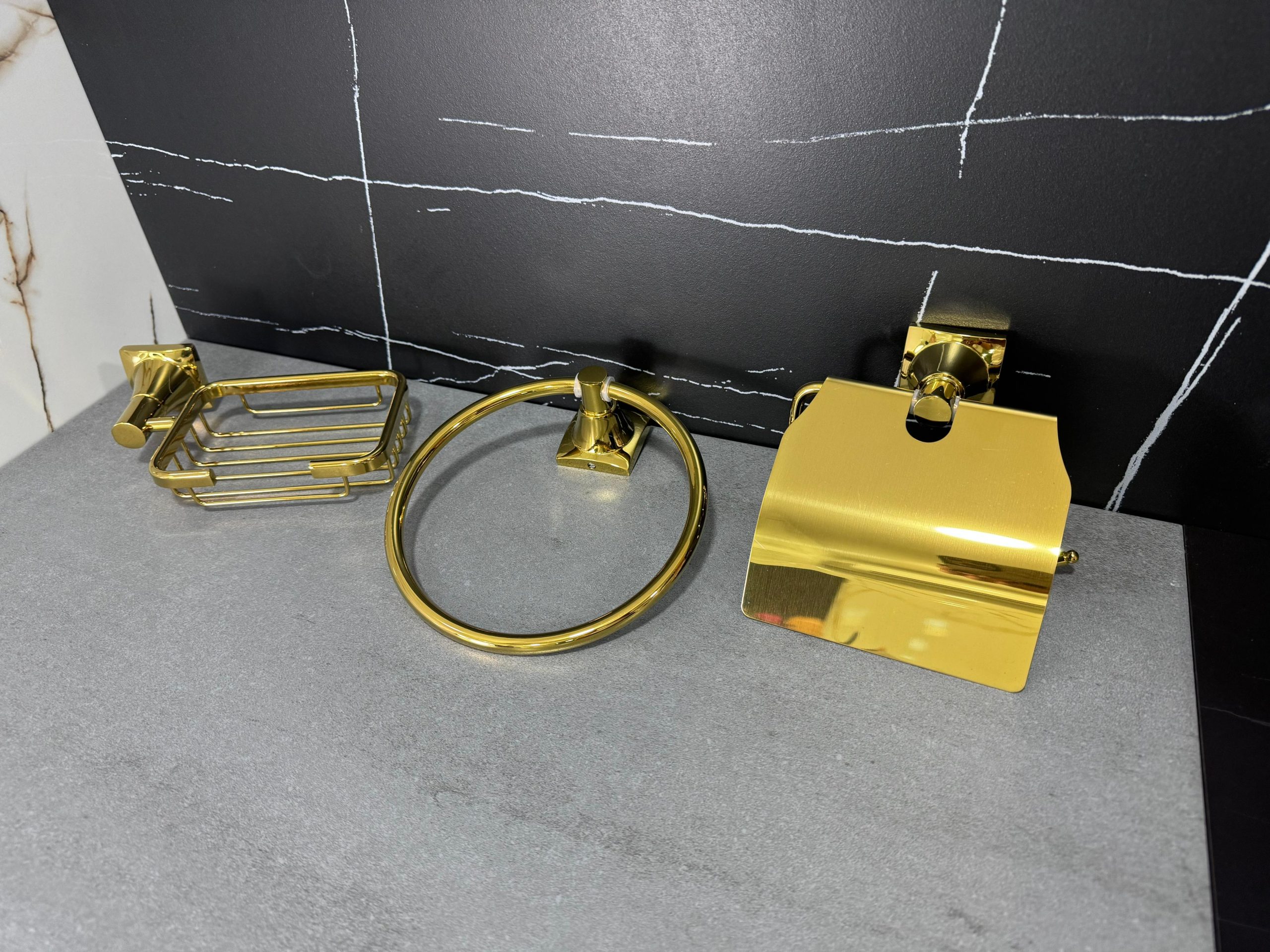 KIT ACC 1700G-3 XCARET KISS ORO GOLD 3 PZS DORADO 2040383 - Image 2