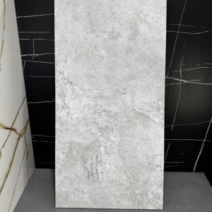 PARED AUSTRIA GRIS CLARO CAL 1 31X60 AD FD CJX1.86M2X10LOZ EURO-MARMOL